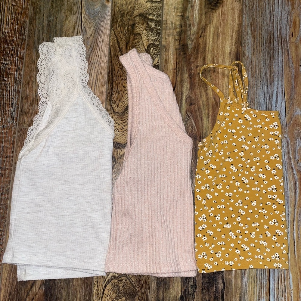 American eagle tank top bundle